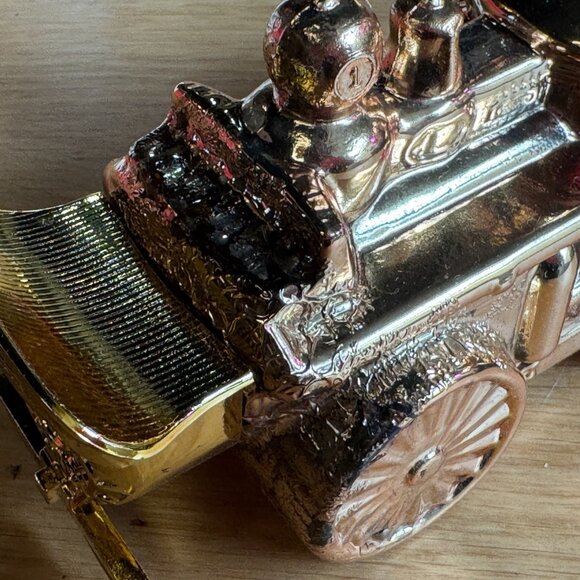 Avon First Volunteer Bottle, Öland, Vintage Circa 1975-1977 - Picture 11 of 16